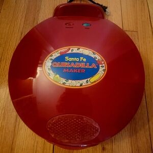 Black and Red Electric Sandwich Maker